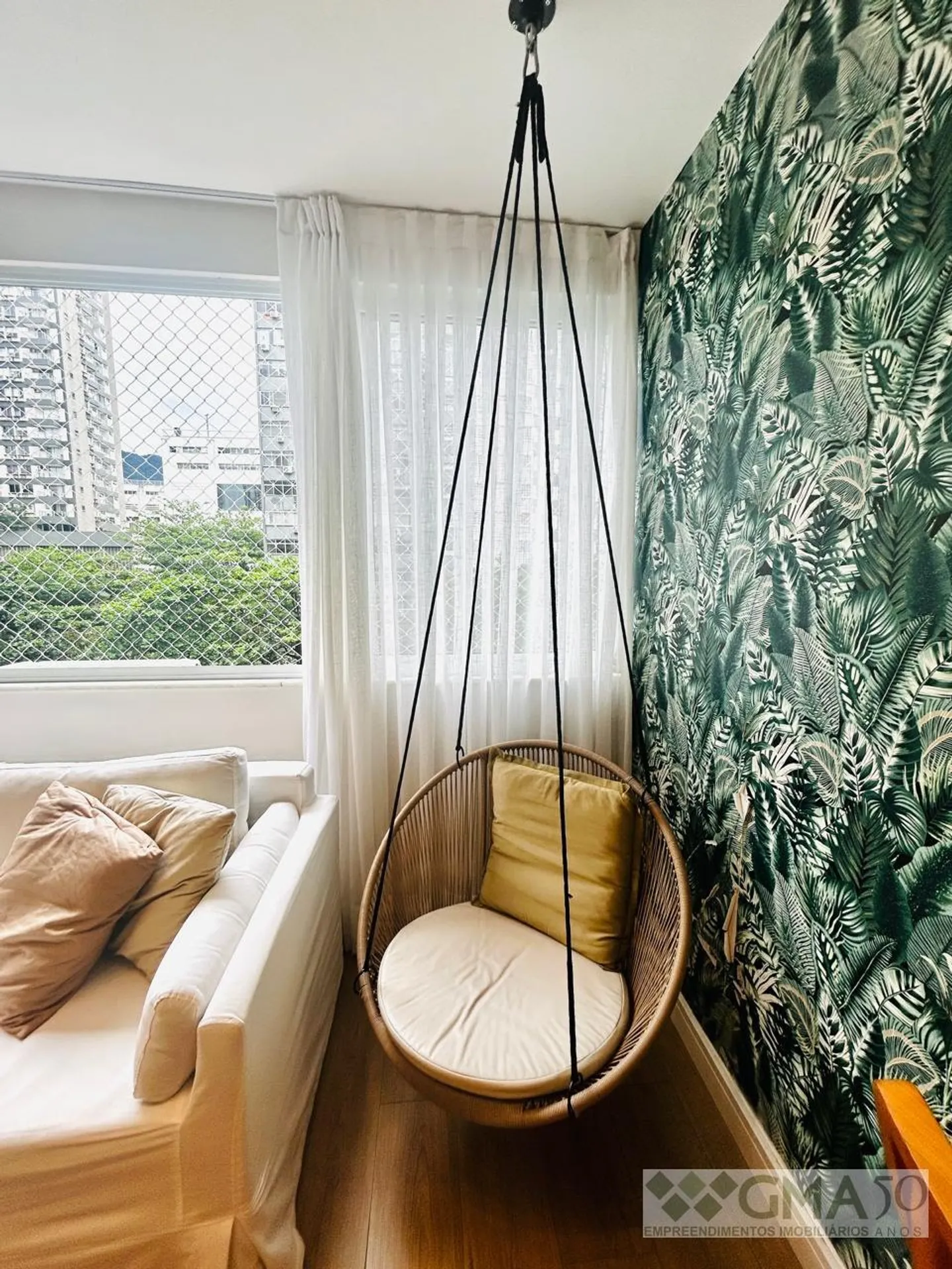 3-bedroom apartment with a washing machine — photo 39