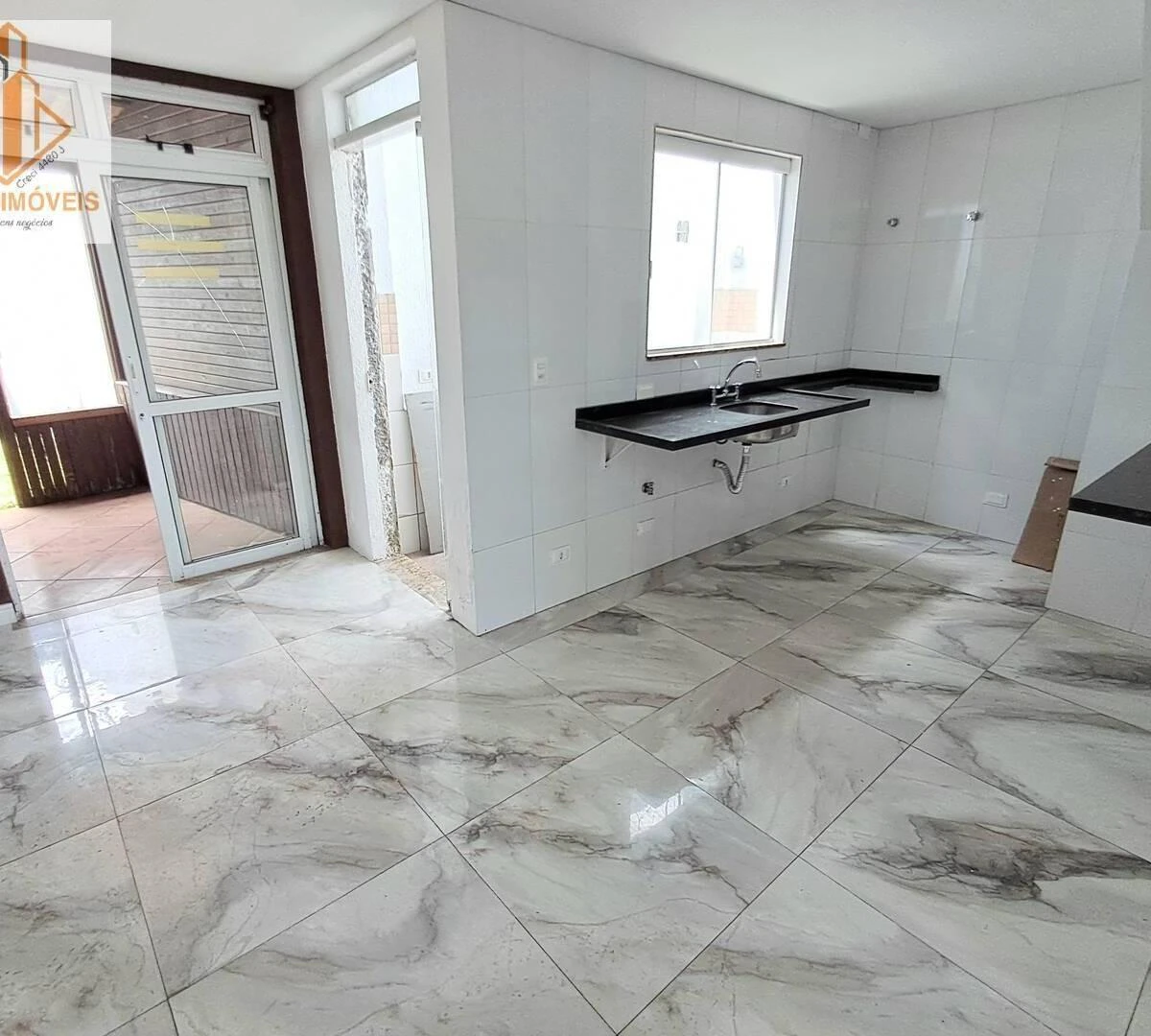 House with 4 bedrooms and 2 en-suites, 150 m² — photo 17