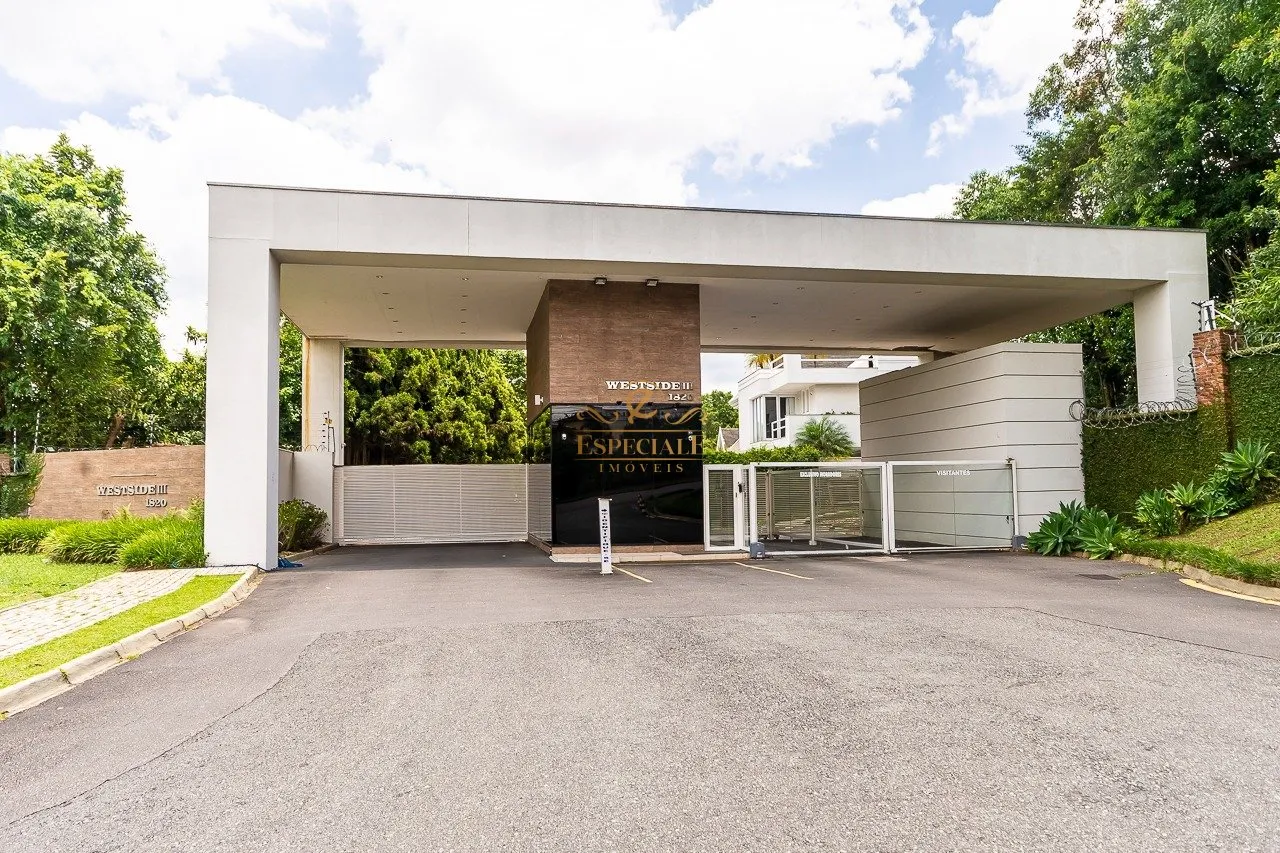 Furnished house with 3 en-suite bedrooms and 631 m² — photo 72