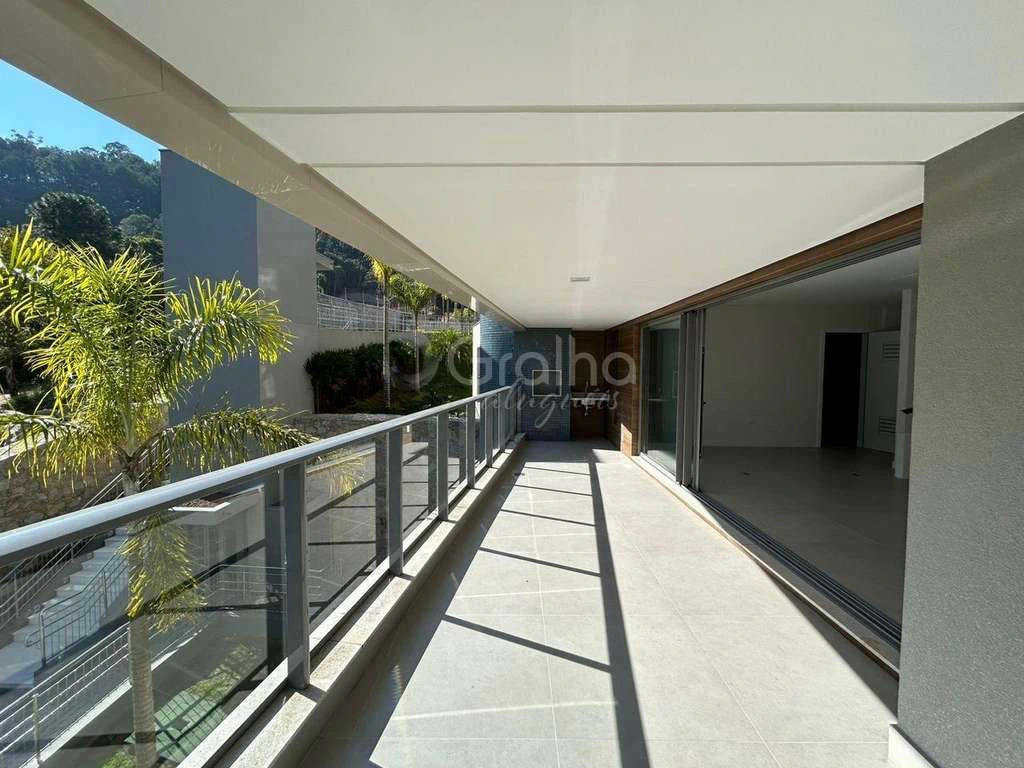 Apartment with 3 en-suite bedrooms and private BBQ — photo 3