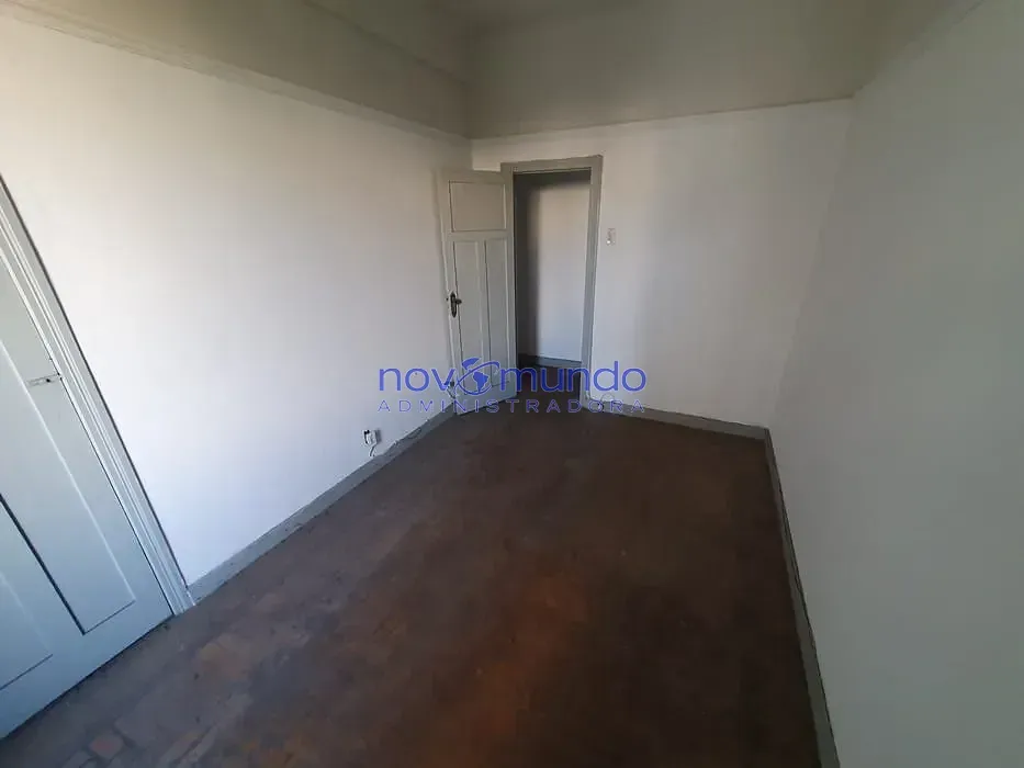 Apartamento en alquiler con 2 dormitorios y cocina cerrada — photo 3