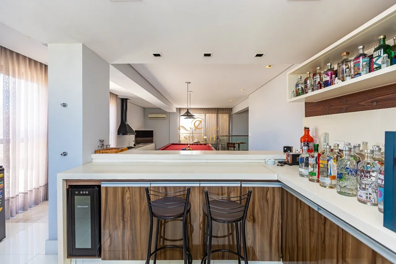 Furnished triplex penthouse with 4 en-suite bedrooms — photo 18