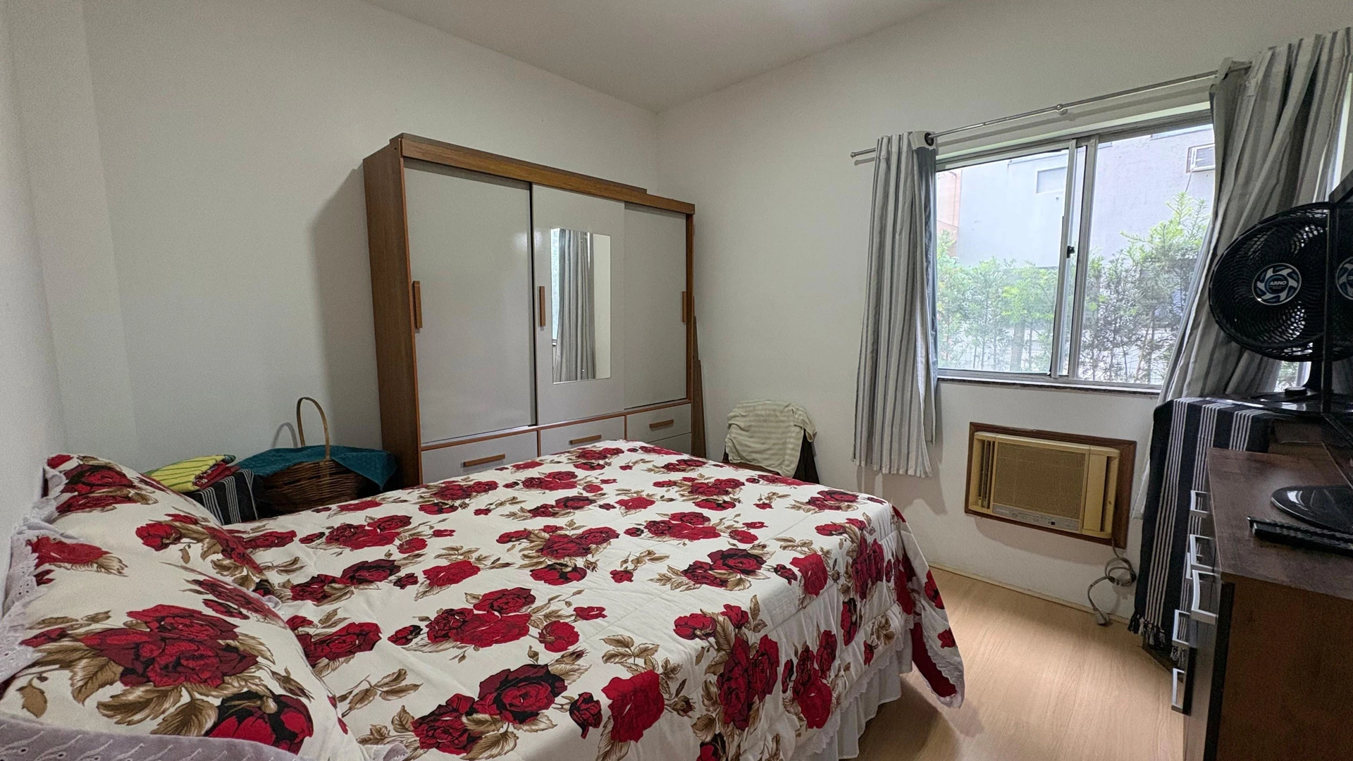 79 m² apartment with a mountain view and a jacuzzi — photo 17