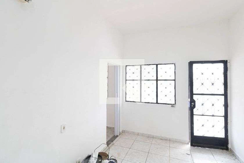 Rental house with 3 bedrooms and 300 m² of space