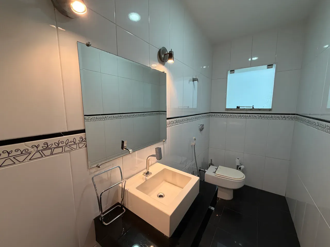 475 m² house with 4 bedrooms and gas open-plan kitchen — photo 11