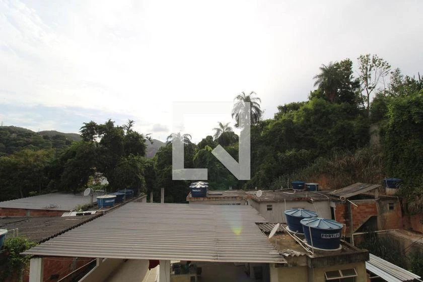 155 m² rental with 2 bedrooms and private garden — photo 30