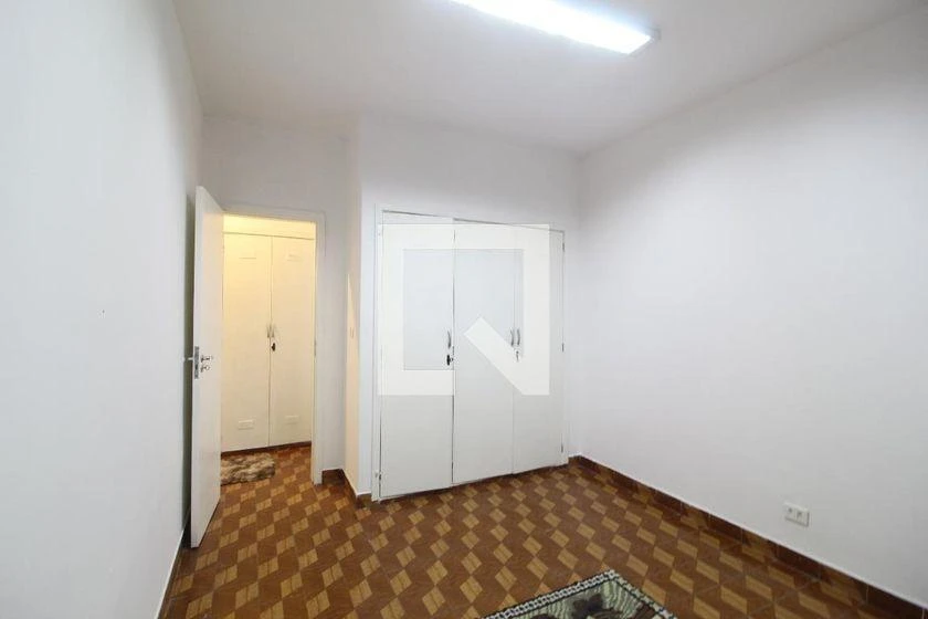 Casa de 3 dormitorios, 1 con baño propio, 545 m² — photo 9
