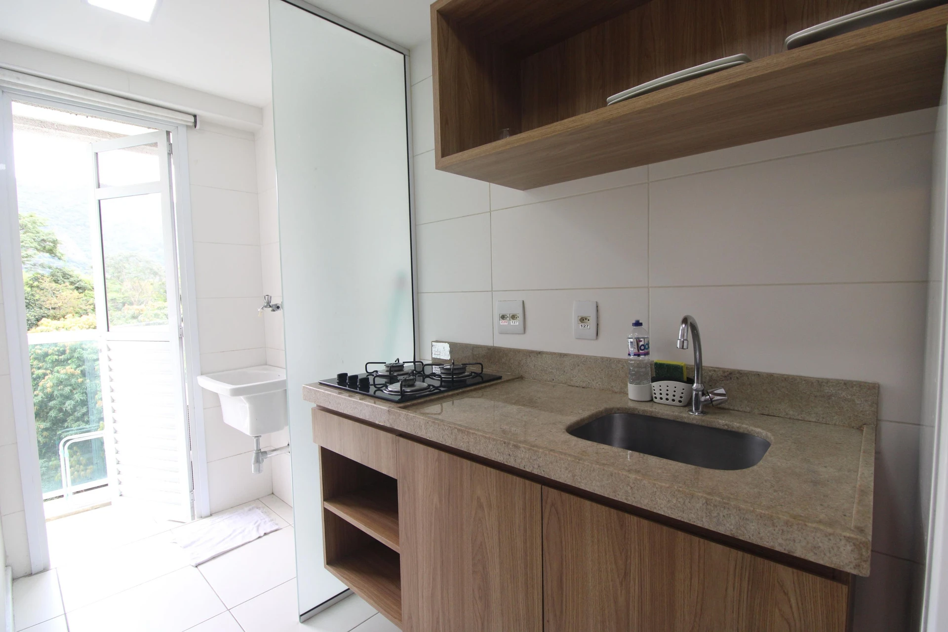 Студия 40 м² с сушильной машиной и видом на горы — photo 13