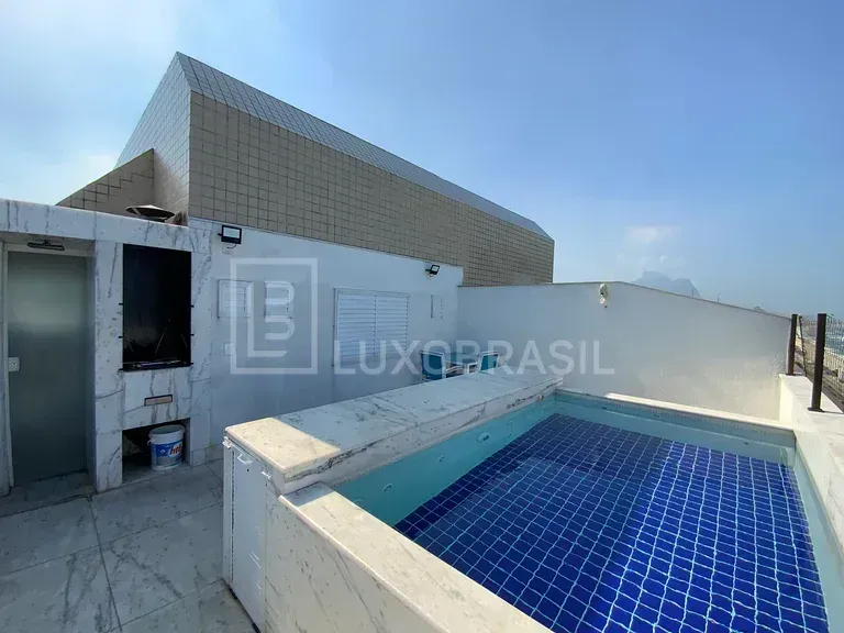 Furnished 3-bedroom apartment with enclosed glass balcony — photo 6