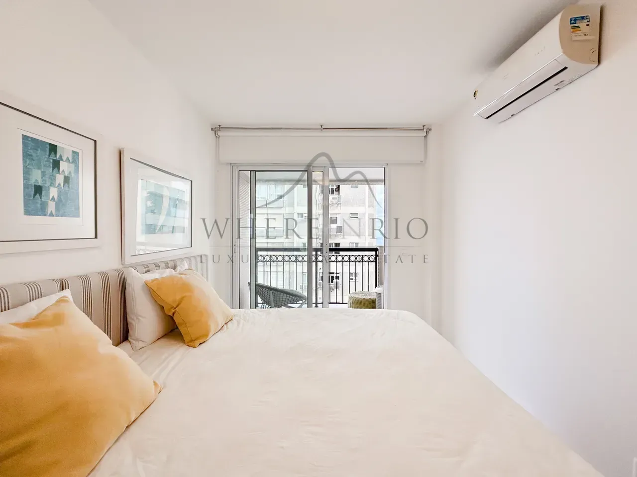 Furnished apartment with 2 bedrooms and water view — photo 13