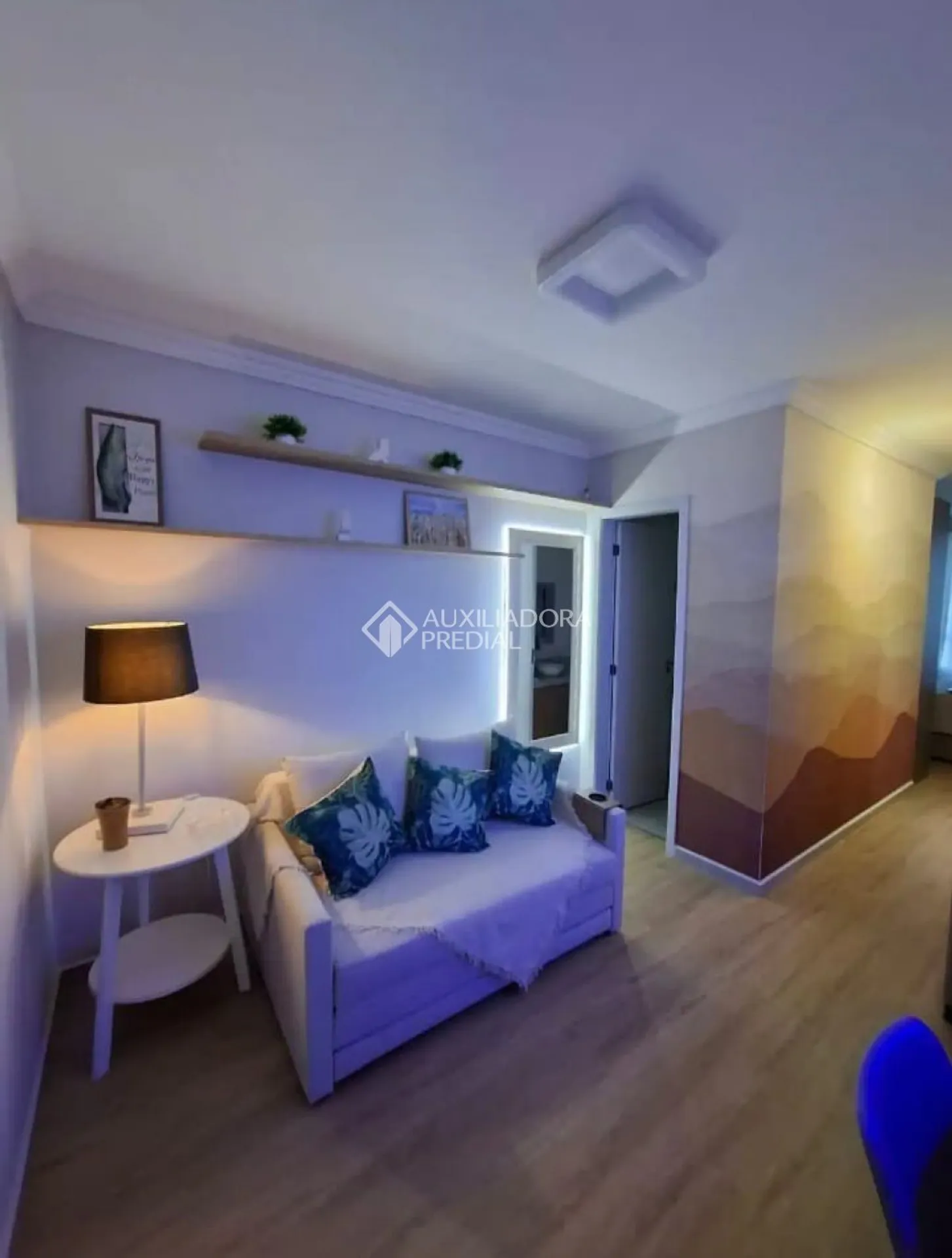 Furnished 1-bedroom apartment with american kitchen