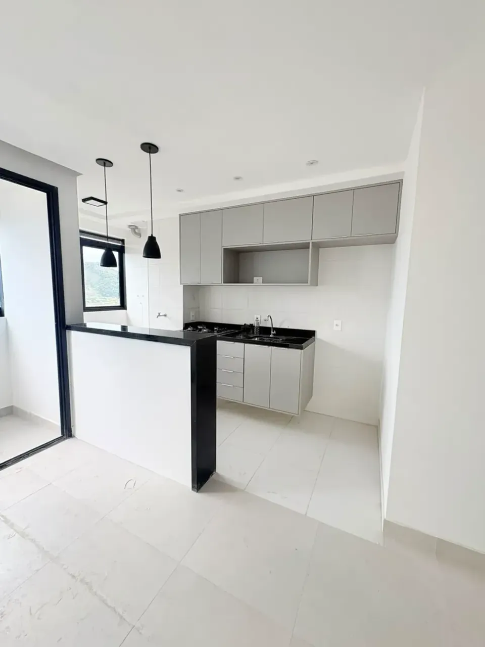 65 m² unfurnished apartment with 3 bedrooms and 2 baths — photo 4