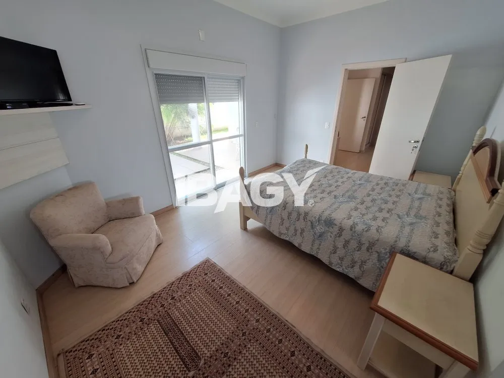 Furnished house with 3 bedrooms and a home office — photo 9