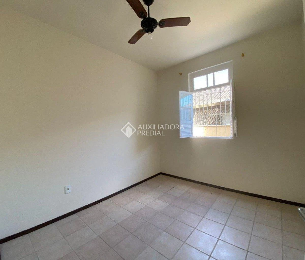 Casa de 4 dormitorios con balcón gourmet en Florianópolis — photo 26