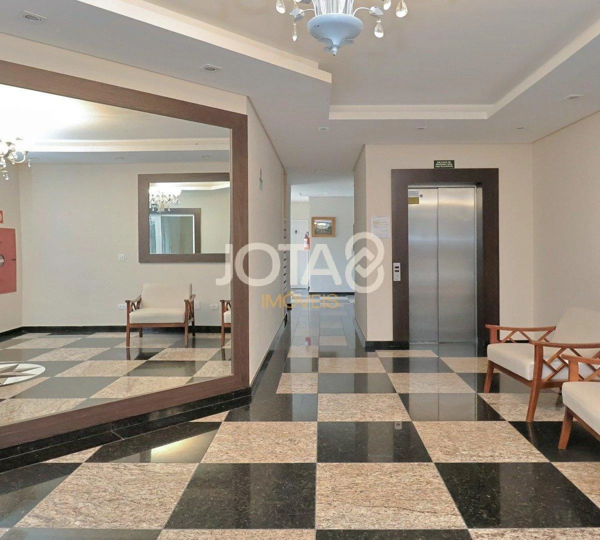 2-bedroom apartment with a glass-enclosed balcony — photo 23