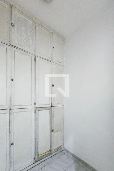 2-bedroom apartment with a bathtub — photo 38