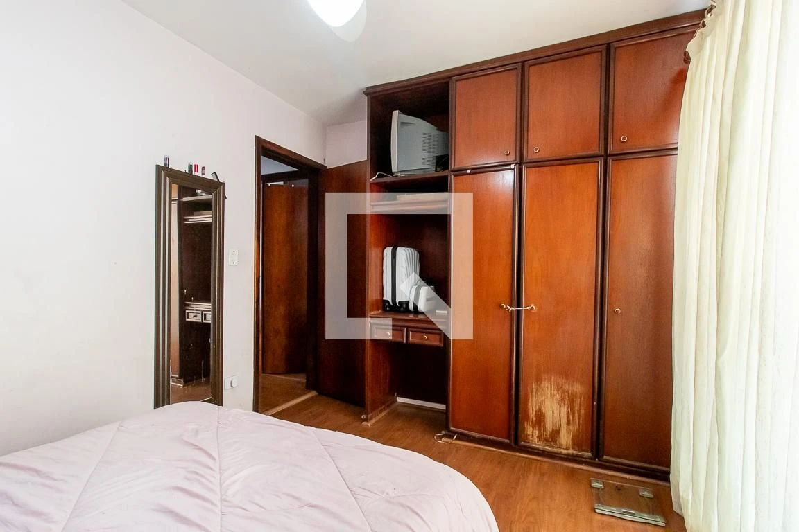 Меблированный дом с 4 спальнями и частным садом — photo 9