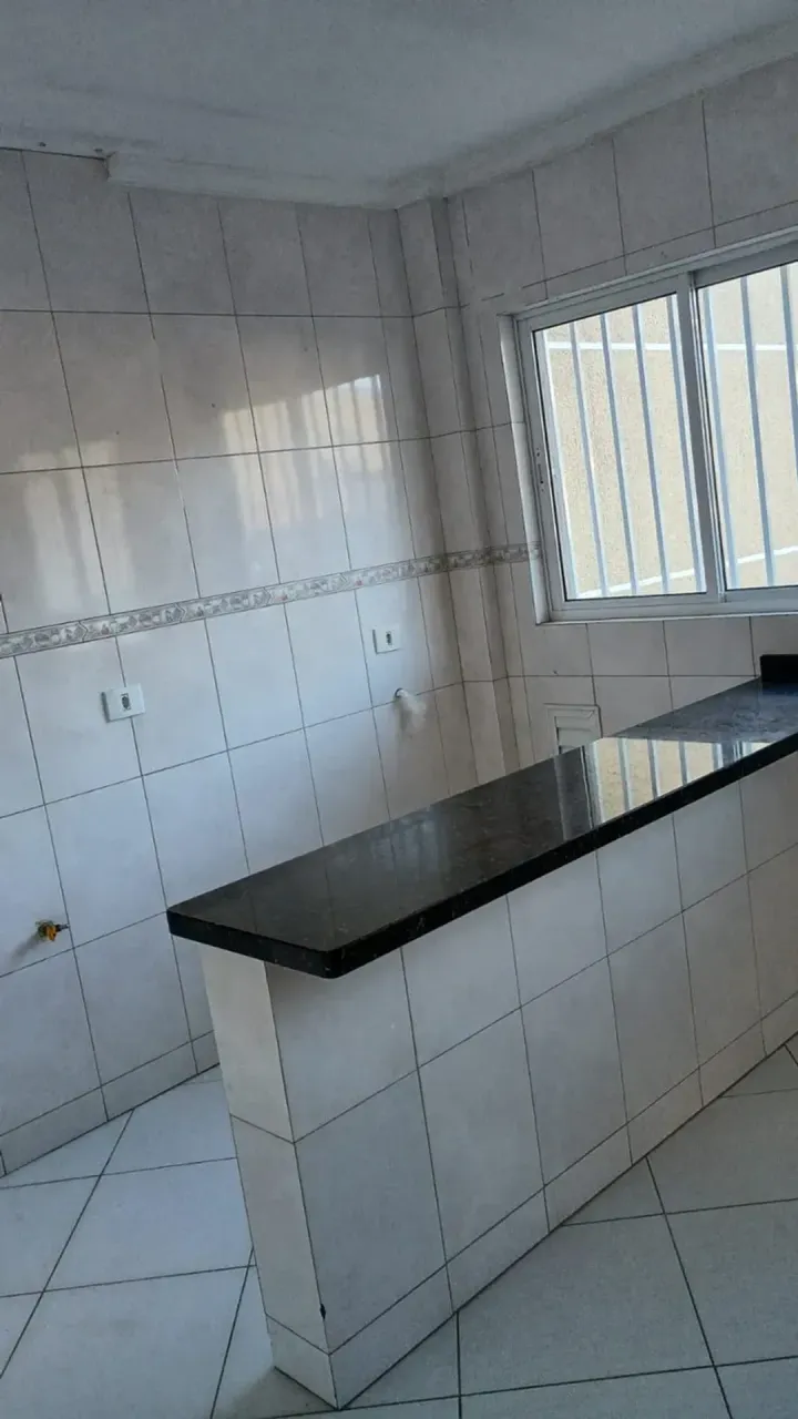 40 m² unfurnished apartment with 1 bedroom and balcony — photo 2