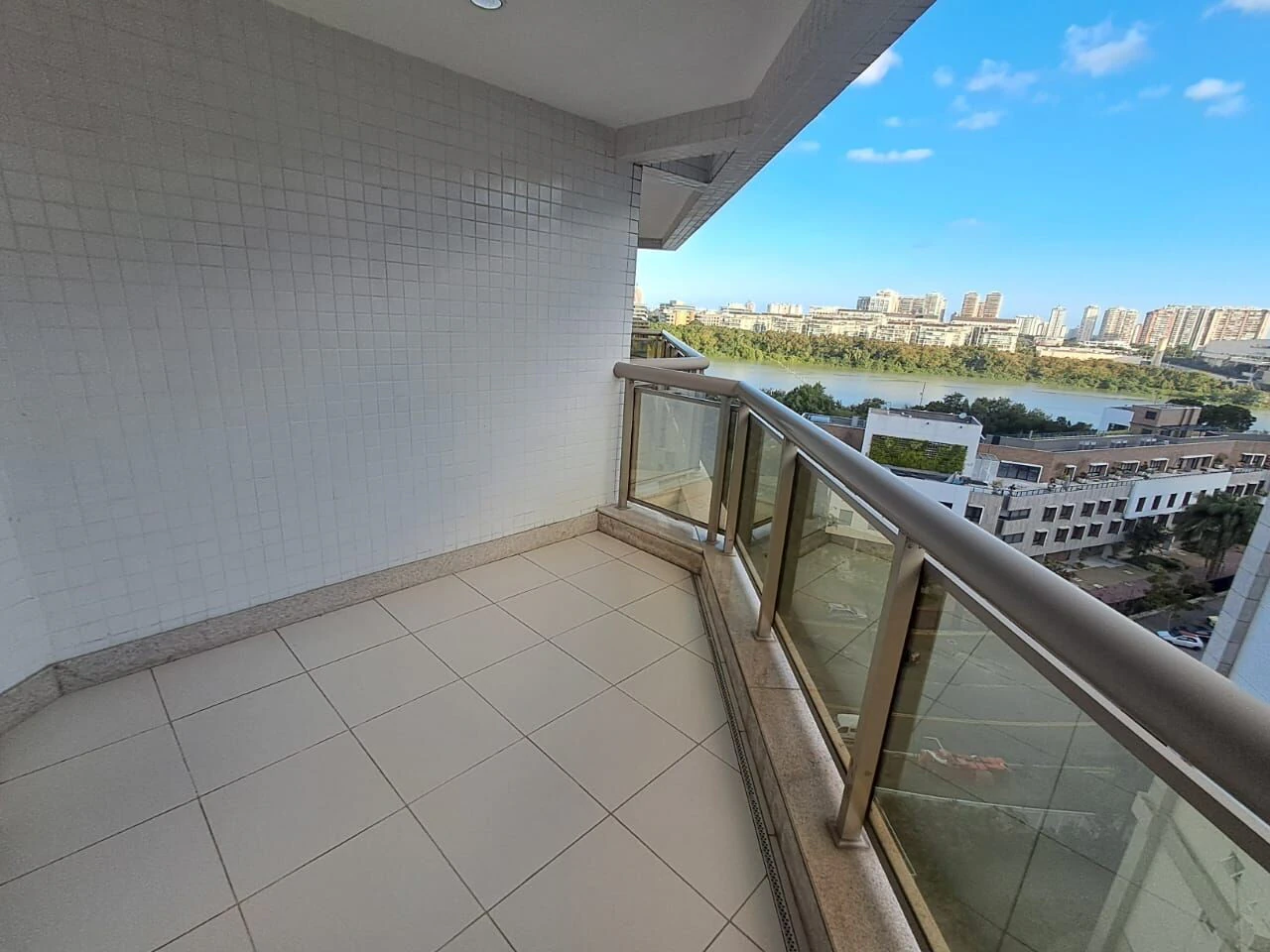 4-suite apartment with 370 m² and private BBQ area — photo 22