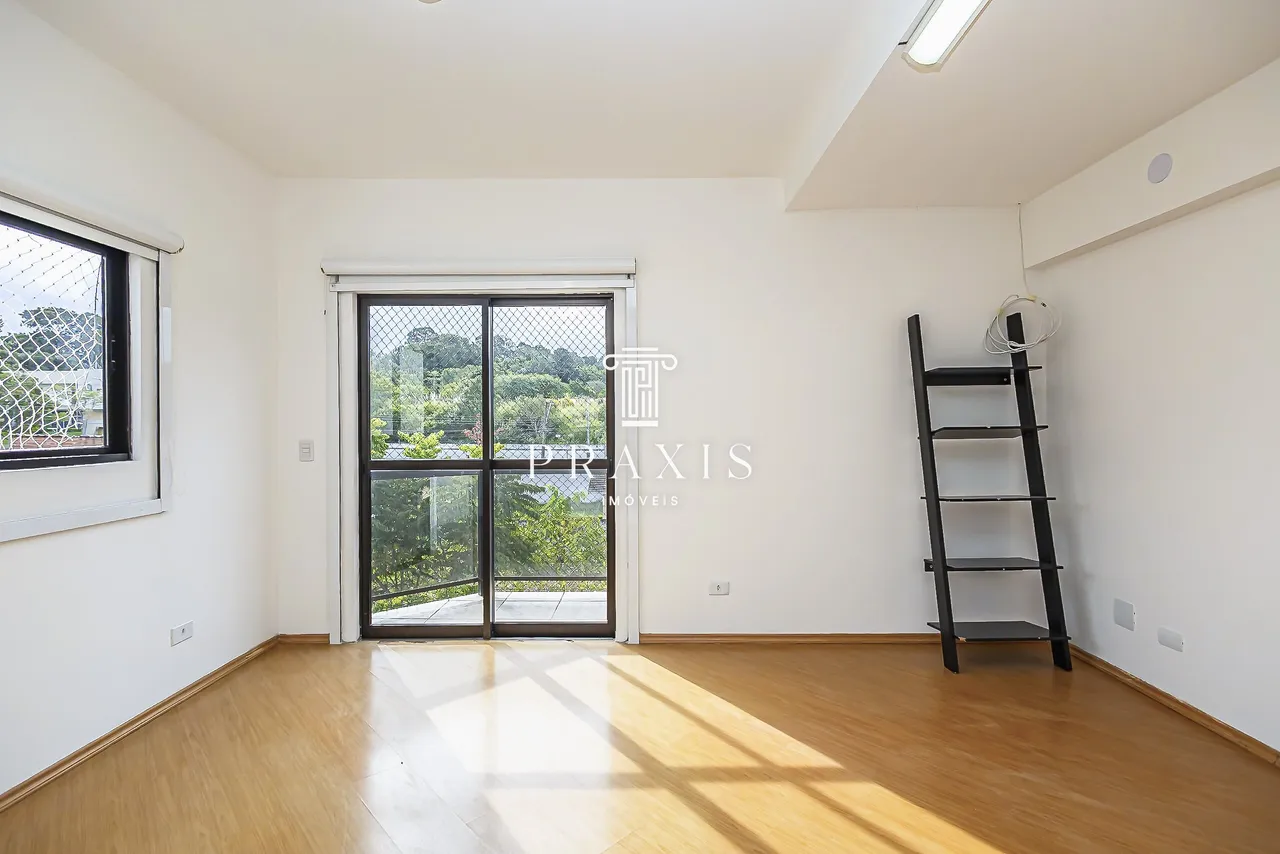 House with 3 bedrooms and 5 bathrooms, 5 parking spots — photo 6