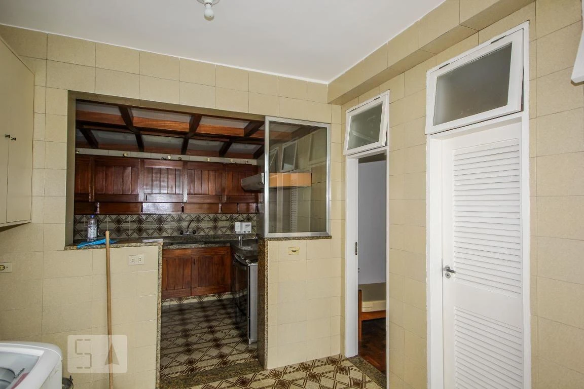 Apartment with 4 bedrooms, 4 baths and 300 m² — photo 32