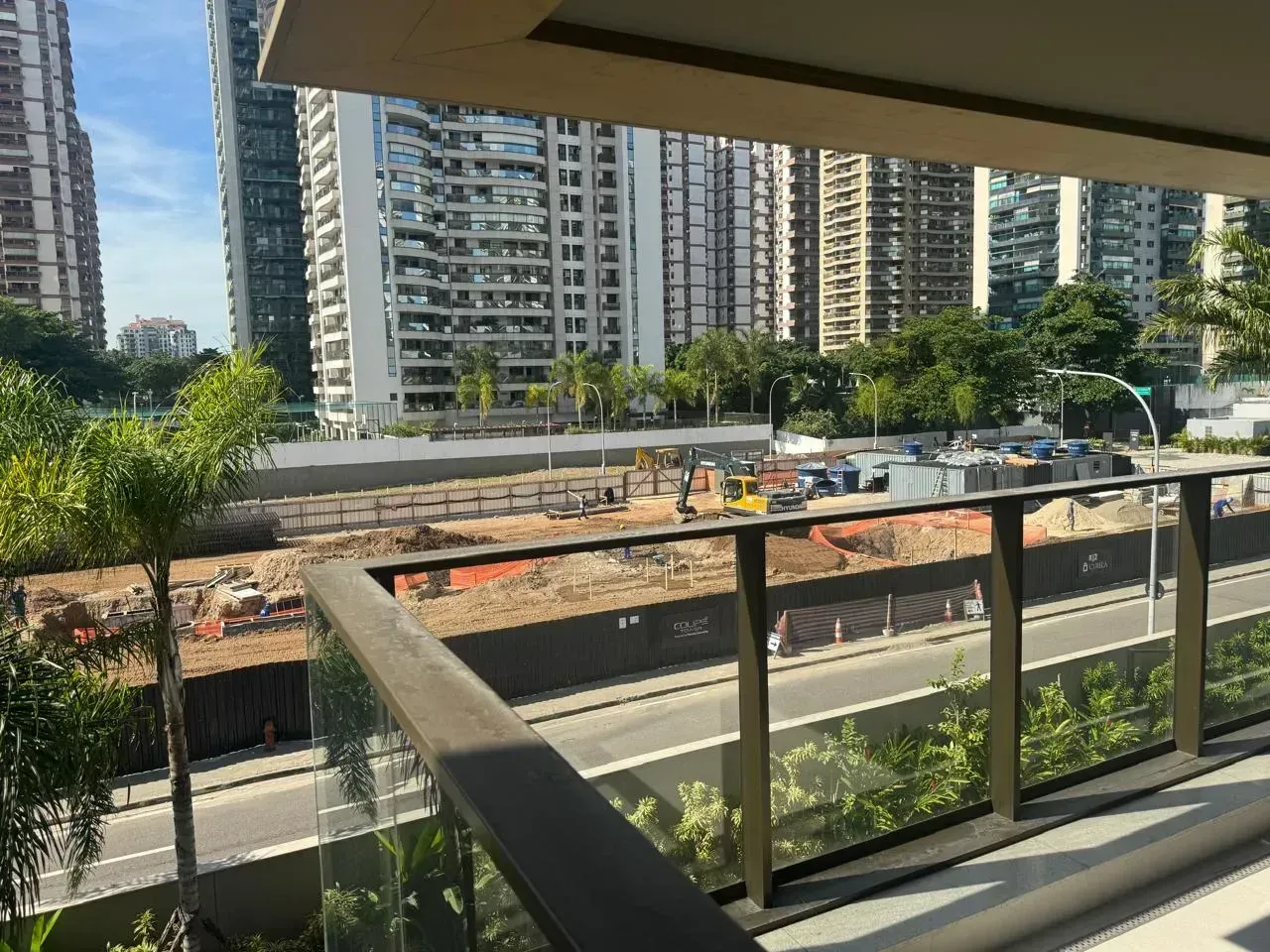 77 m² apartment with 2 bedrooms, 2 baths and a balcony — photo 15