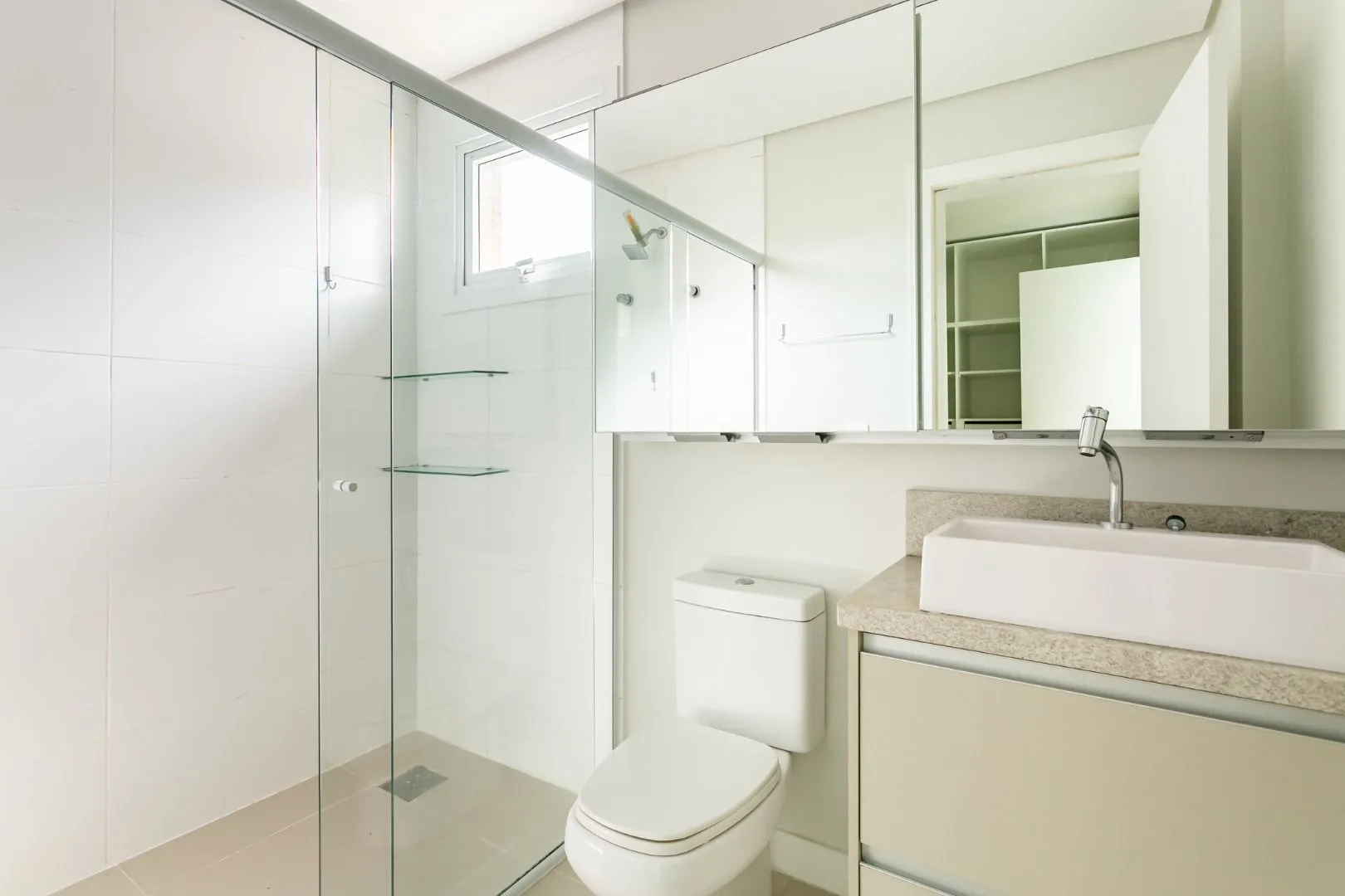 Пентхаус 260 м²: 3 спальни с ванными и 3 места парковки — photo 15