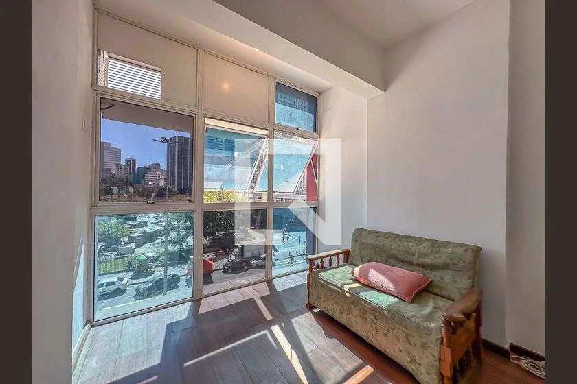 Unfurnished 47 m² studio with 1 bedroom and 1 bath