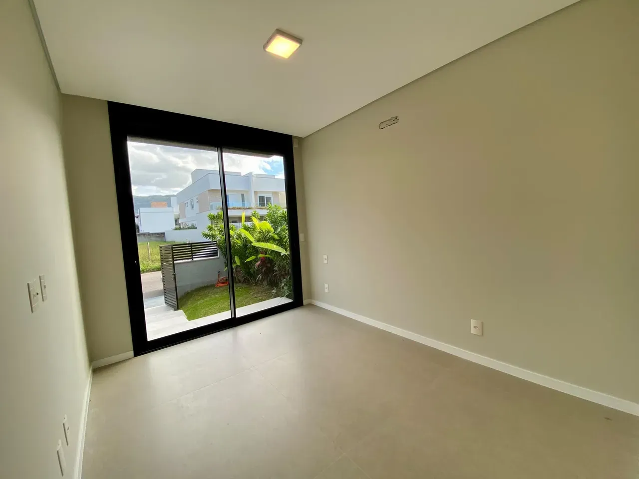 Balcón gourmet y 3 dormitorios: casa de 250 m² — photo 15