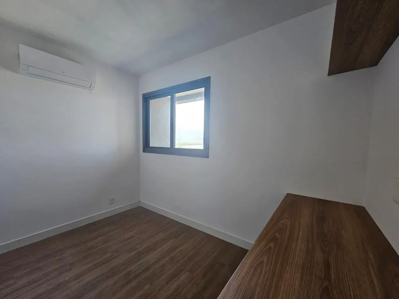 Apartamento mobiliado com 4 quartos e 5 banheiros — photo 51