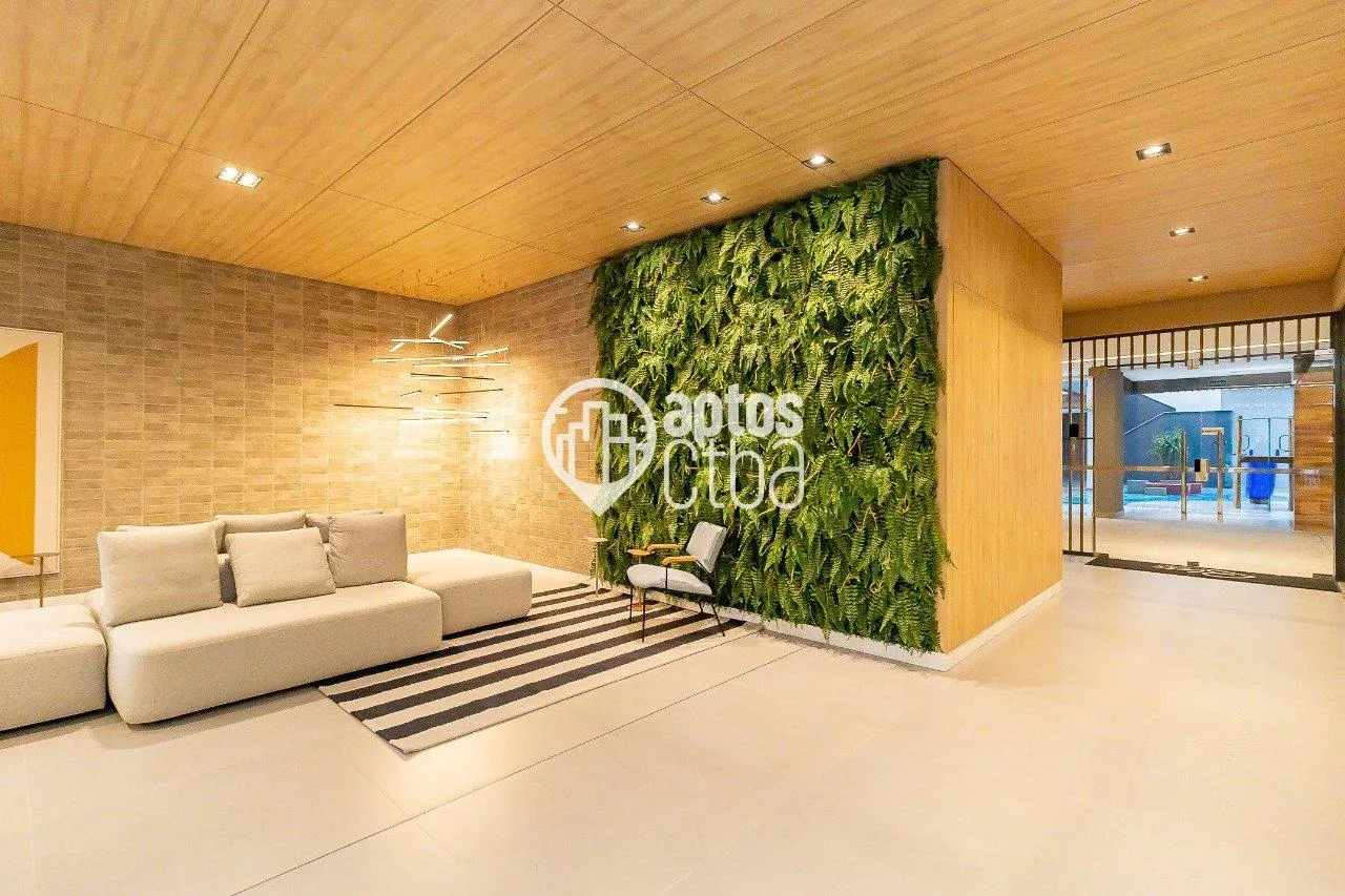 Glass-enclosed balcony in a 2-bedroom apartment, 81 m² — photo 35
