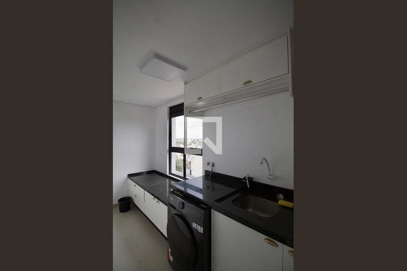 Furnished apartment, 150 m², with floor-to-ceiling windows — photo 9