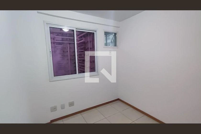 3-bedroom apartment in a building with a gym — photo 24