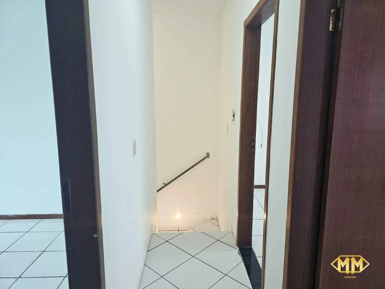 3-bedroom house with a grill on the balcony in Florianópolis — photo 14