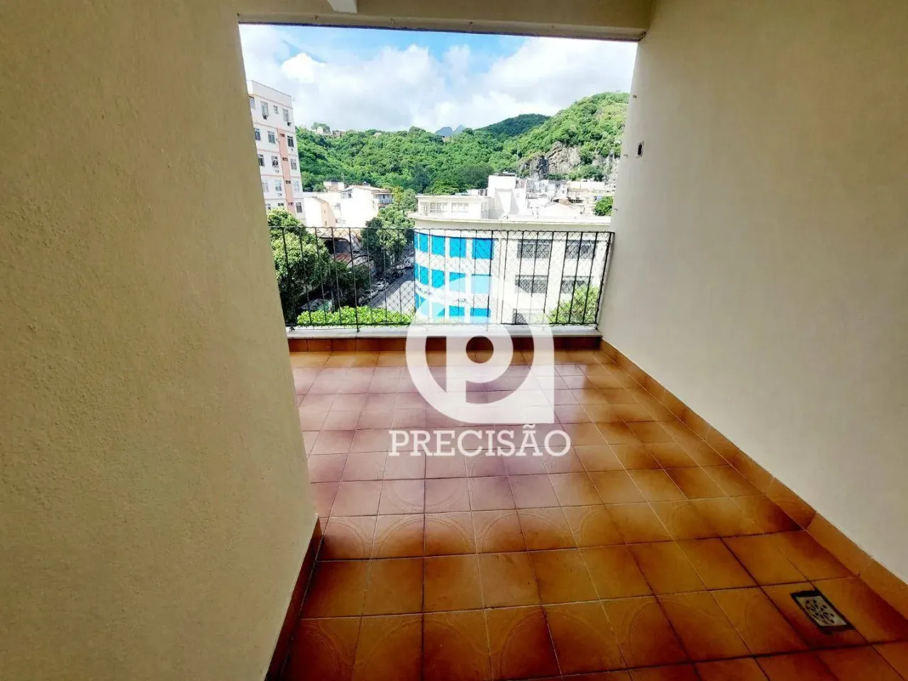 70 m² apartment with laundry area and 1 bedroom