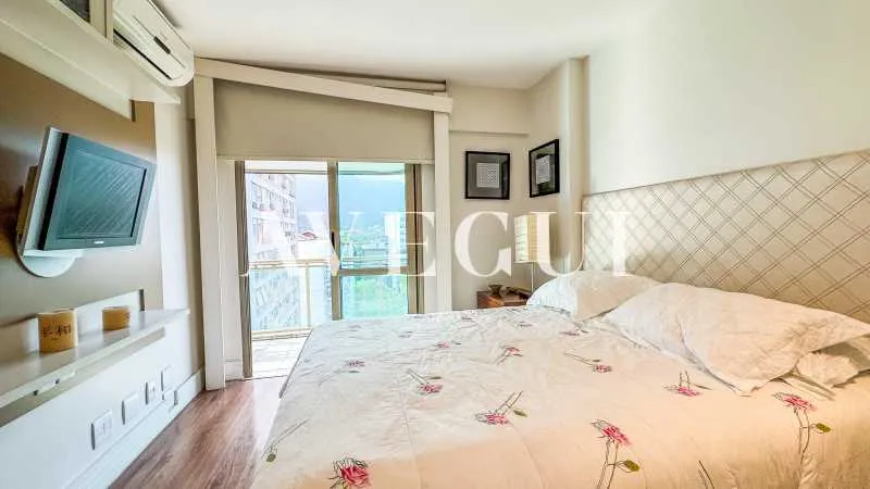 Apartamento sem mobília com 3 dormitórios e varanda fechada — photo 14