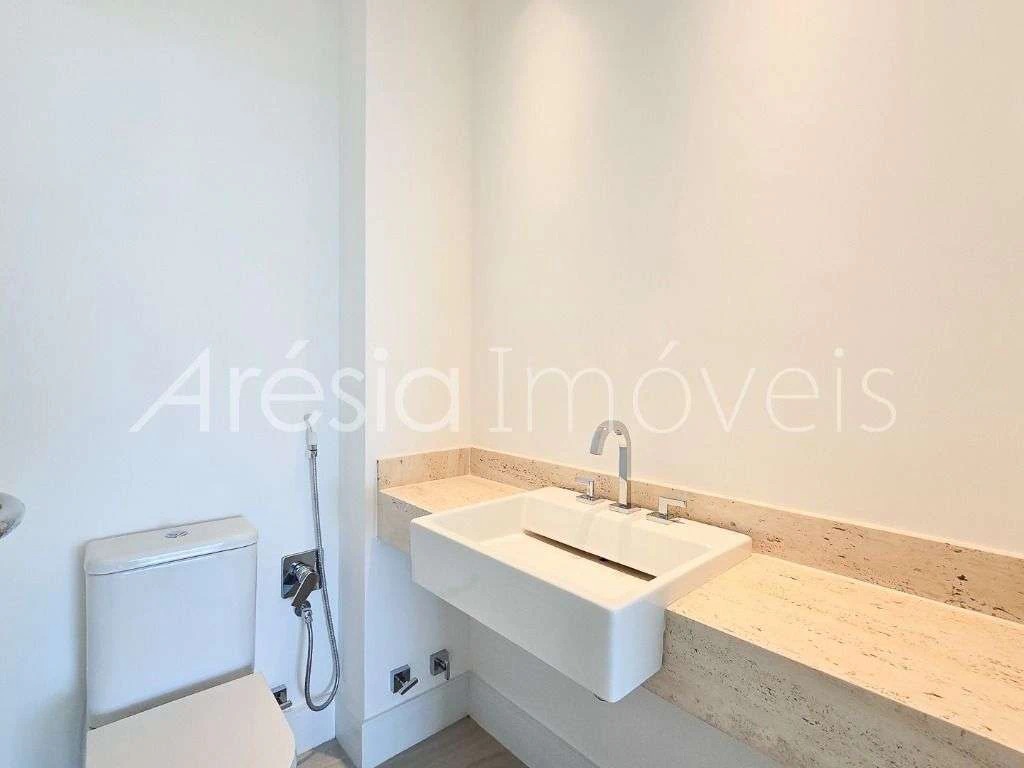 Apartamento de 267 m² com 3 suítes e piscina privativa — photo 30