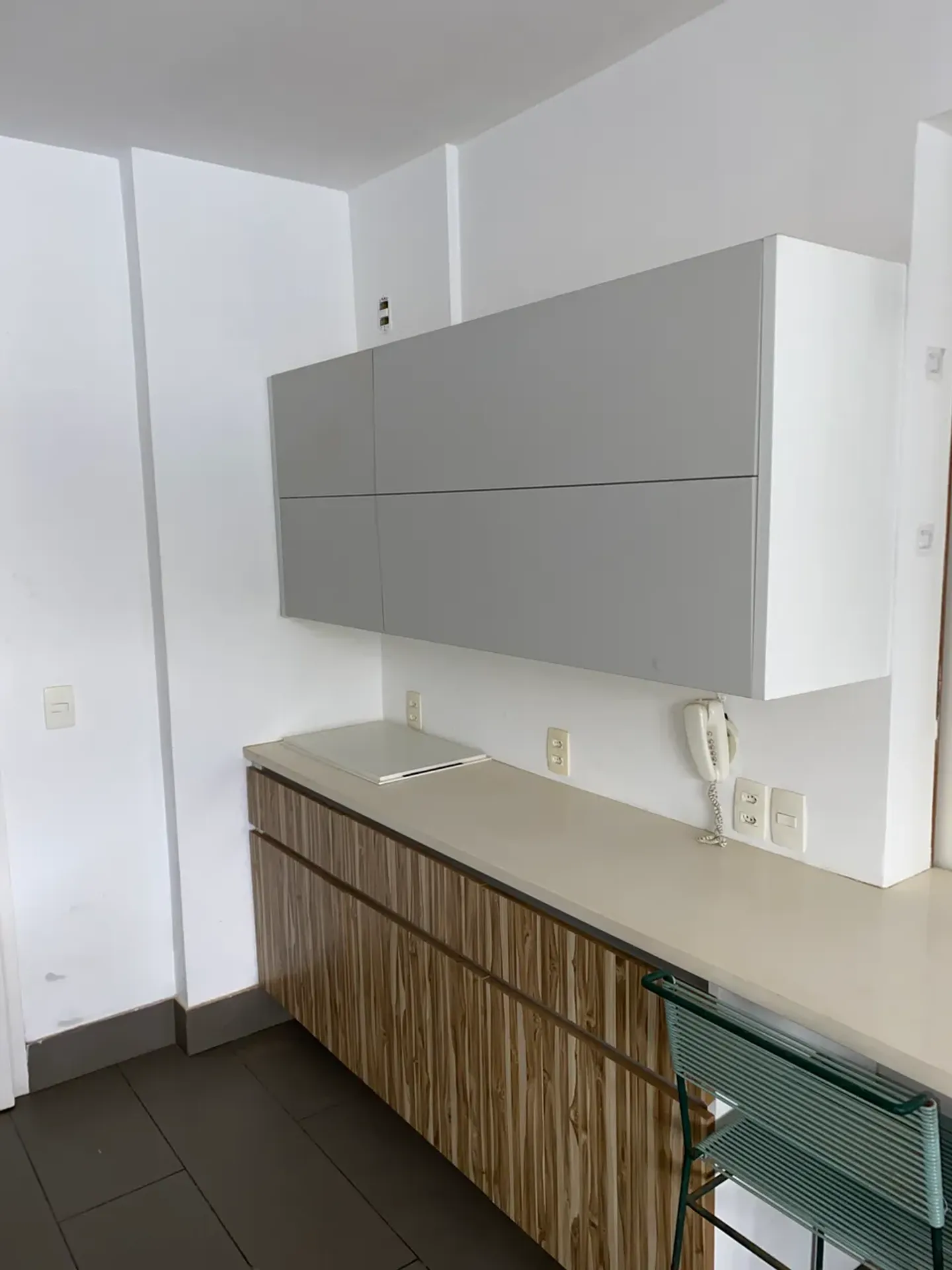 Furnished 3-bedroom apartment with 115 m² — photo 32