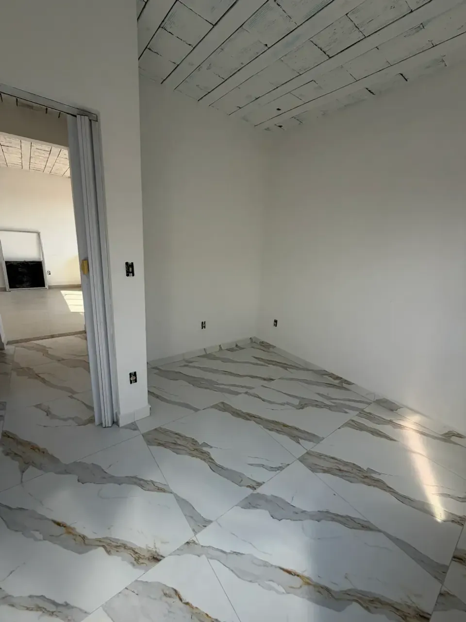 Unfurnished house for rent with 2 bedrooms and 1 bathroom — photo 8
