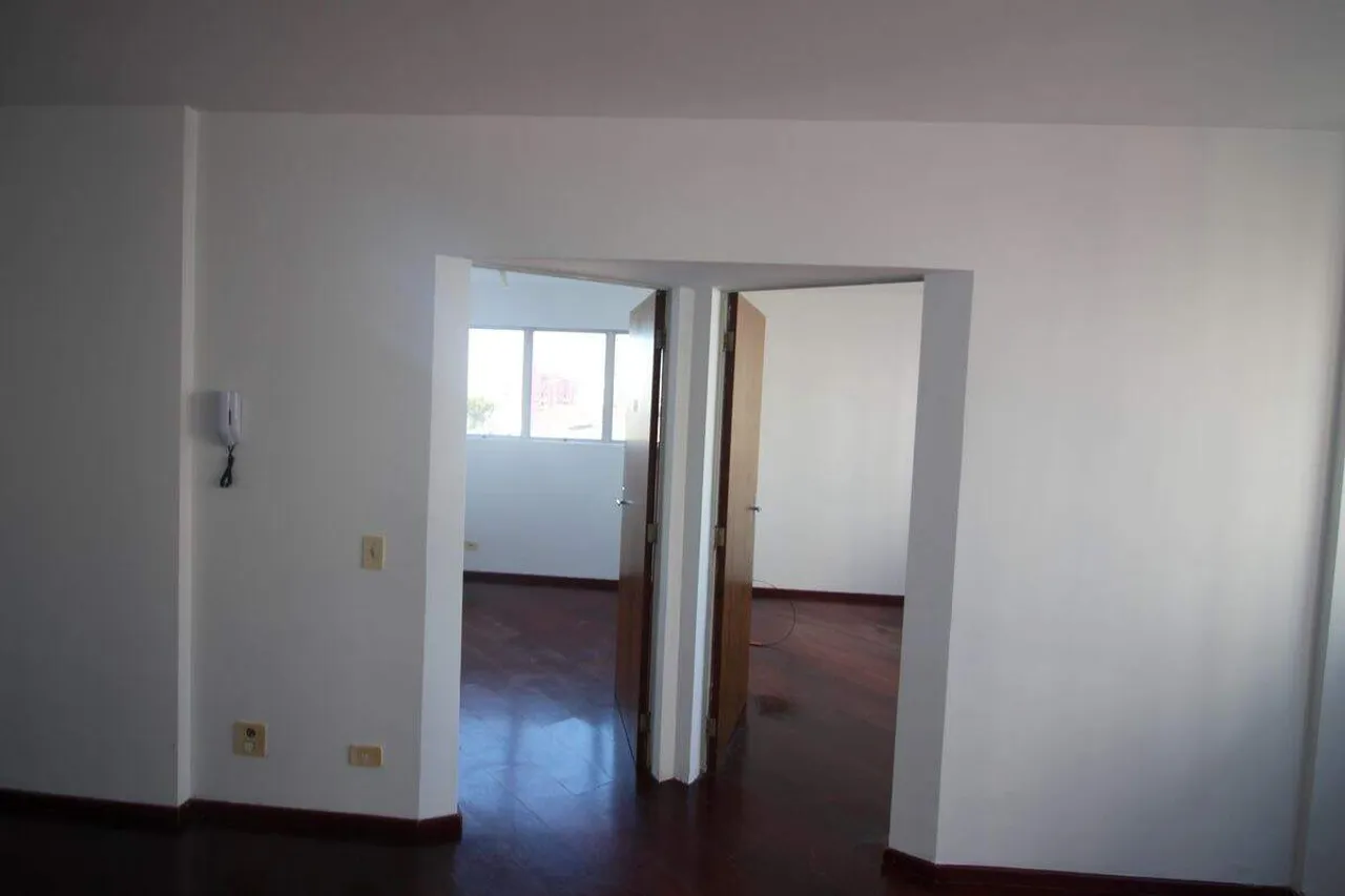 Apartment, 48 m², with wood or laminate floors — photo 19