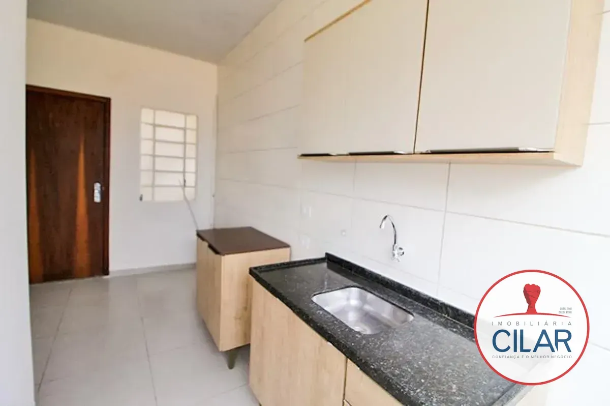 3-bedroom apartment with wood or laminate floors in Curitiba — photo 4