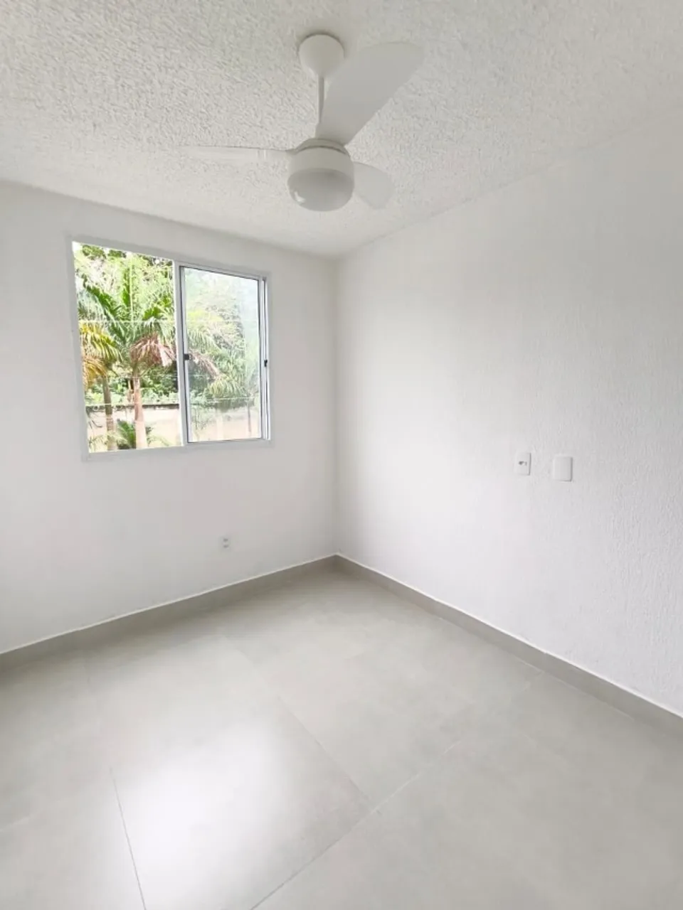 2-bedroom apartment in a building with a pool — photo 3