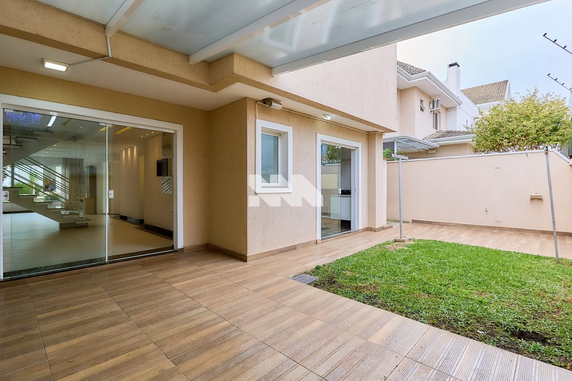 Дом в закрытом кондоминиуме: 4 спальни и 267 м² — photo 4