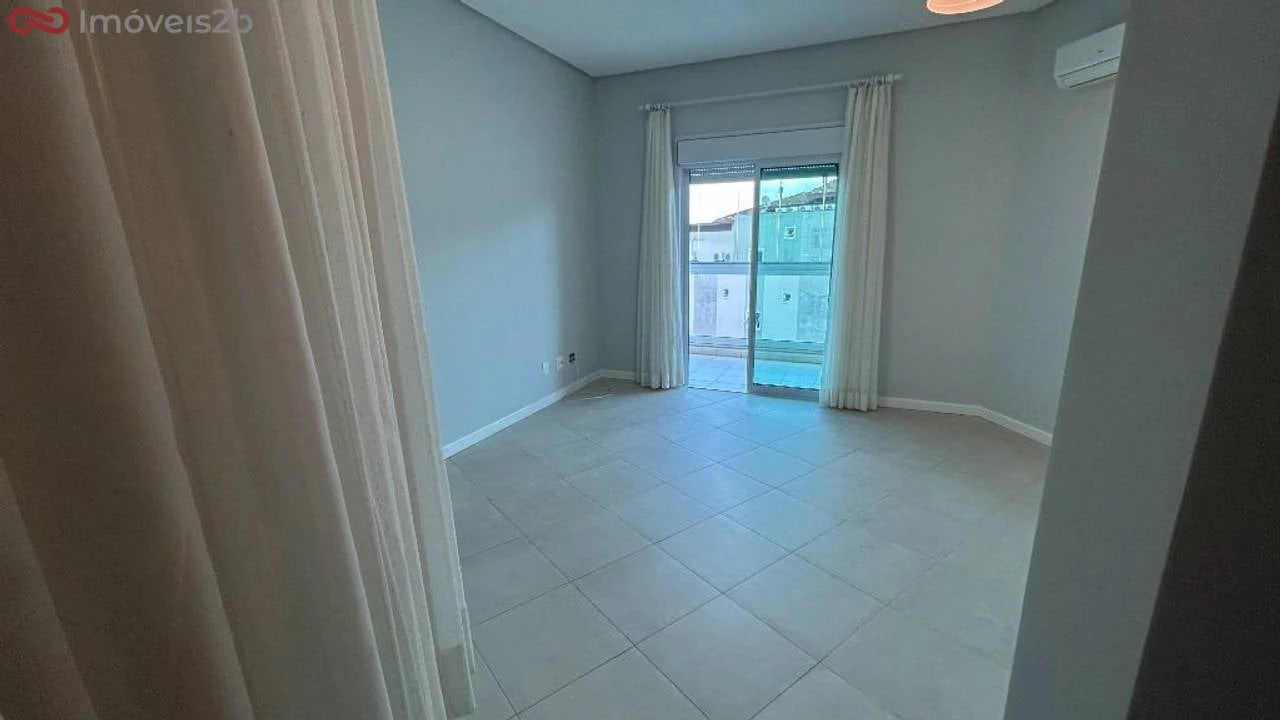 3 en-suite bedroom apartment with gourmet balcony 206 m² — photo 21