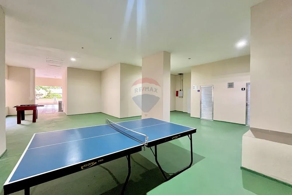 3-bedroom apartment with a mountain view in Rio de Janeiro — photo 54