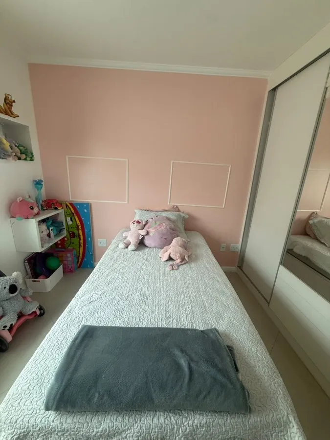 Furnished house with 5 bedrooms and 400 m² — photo 7