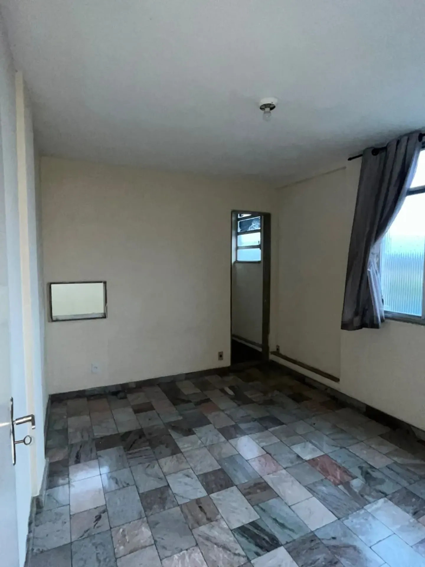 1 quarto e banheira: apartamento de 45 m² — photo 6