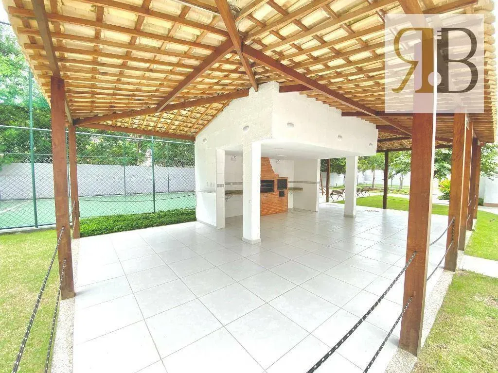 Рабочее место и 4 спальни: квартира 252 м² — photo 43