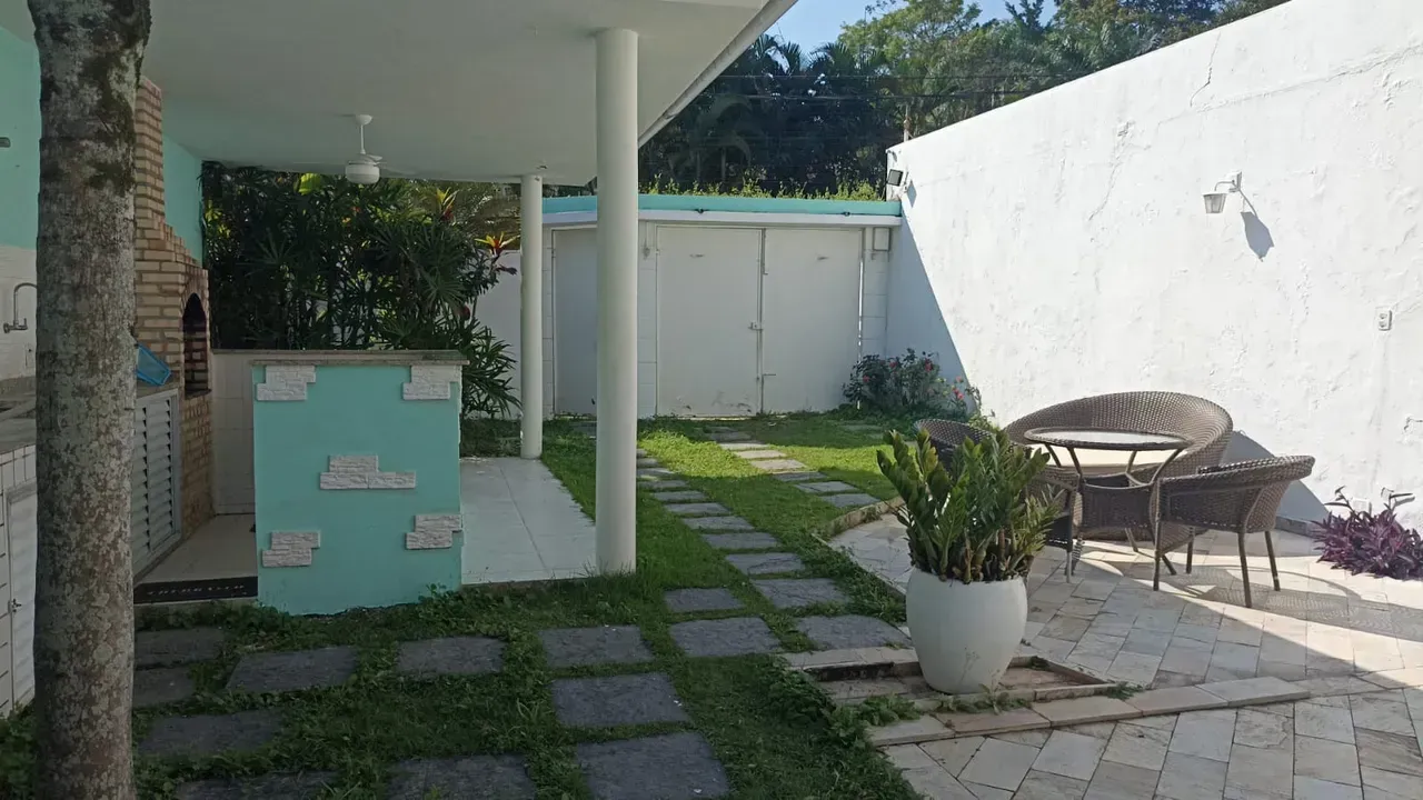Casa com 4 quartos e 4 banheiros e cozinha a gás — photo 6