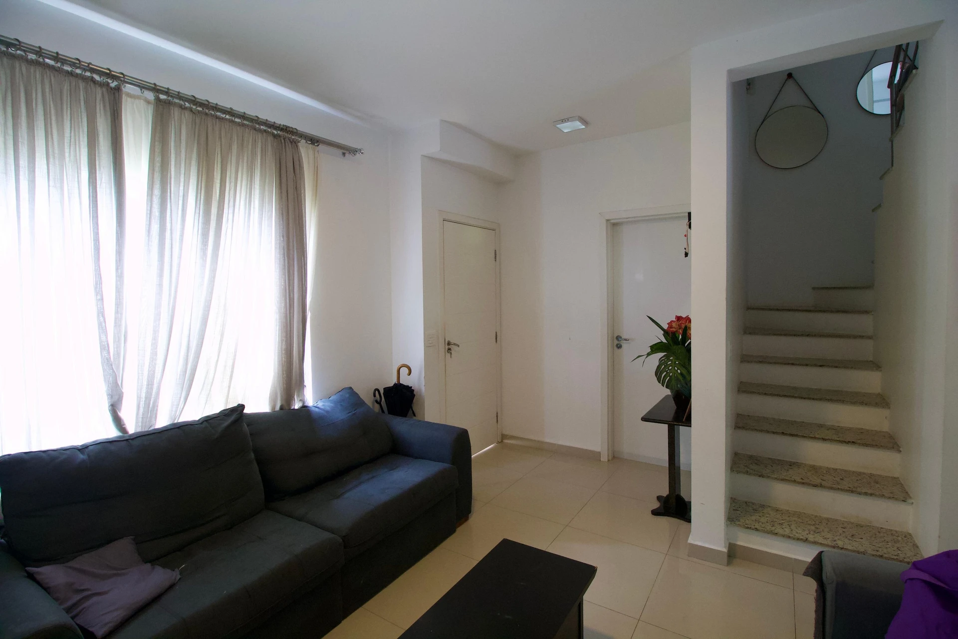 Casa mobiliada, 170 m², com janelas do piso ao teto — photo 4
